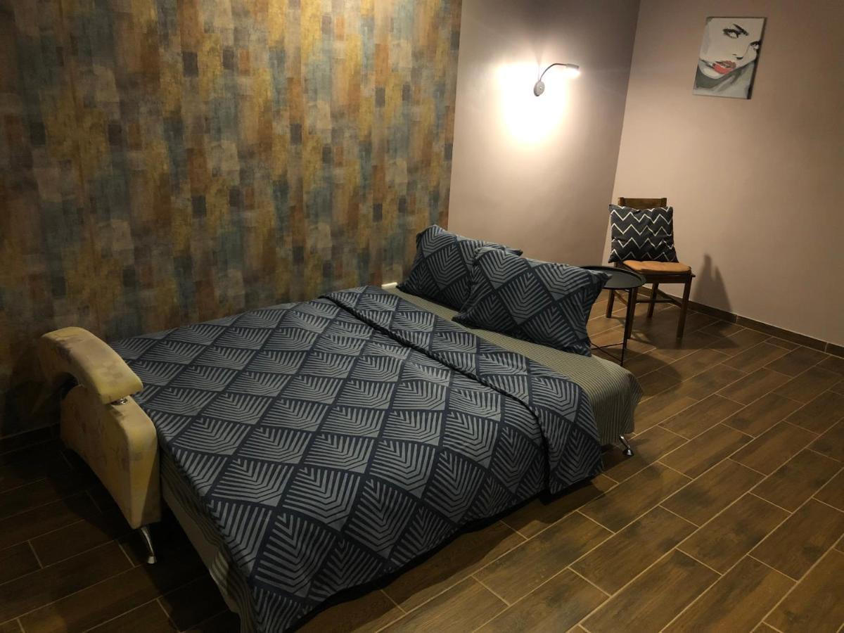 Flat in the center of the city Uman Bagian luar foto